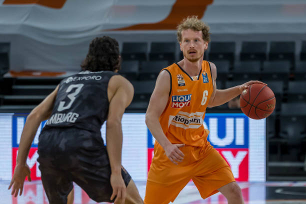 布赖顿通过 布赖顿通过